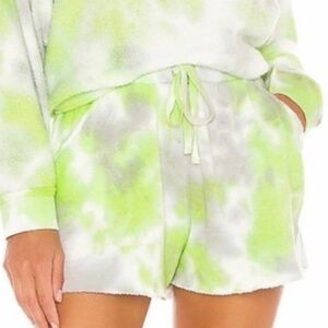 NWT! Free People Kelly Washed Green/Grey Combo Tie Dye Shorts - Size XS ♥️